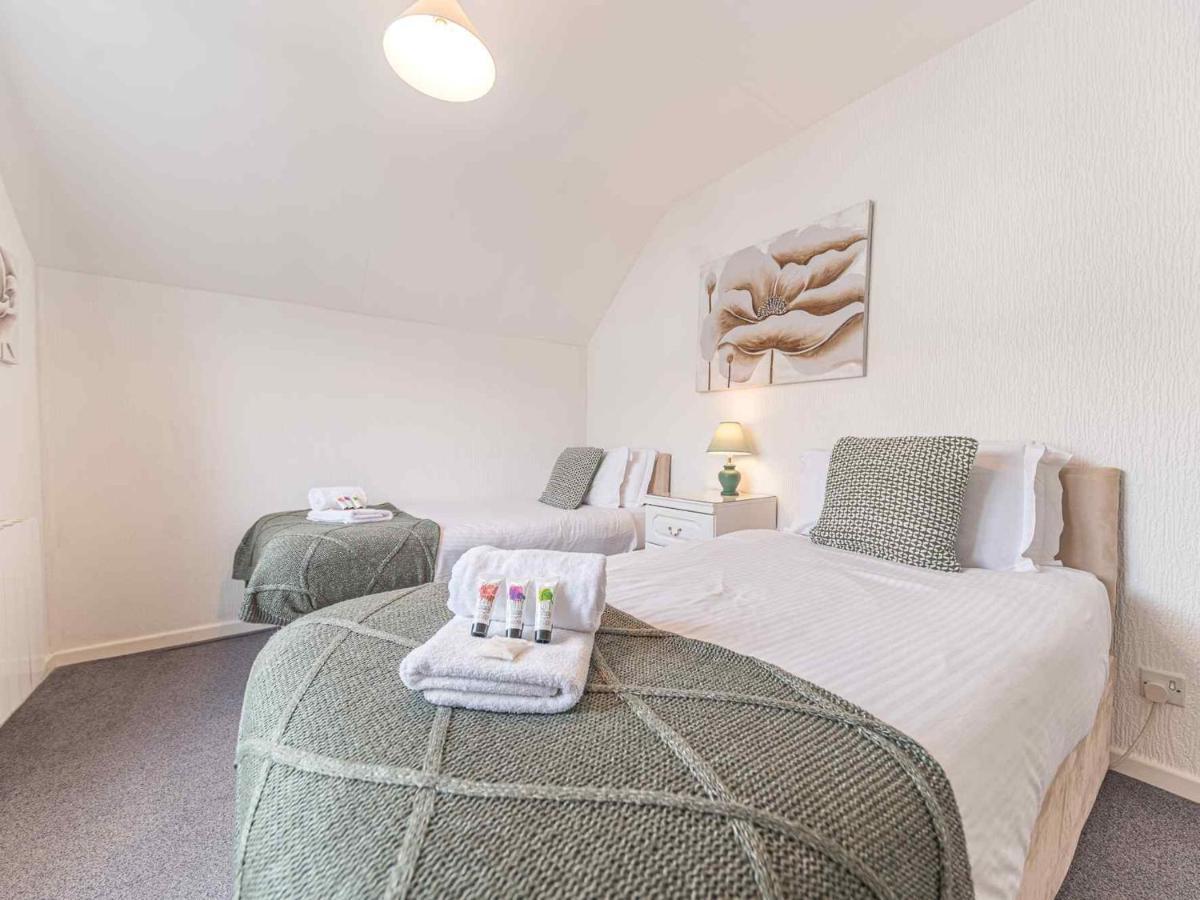 Pass The Keys Comfortable 3 Bed In Central Bowness With Parking Windermere Ngoại thất bức ảnh